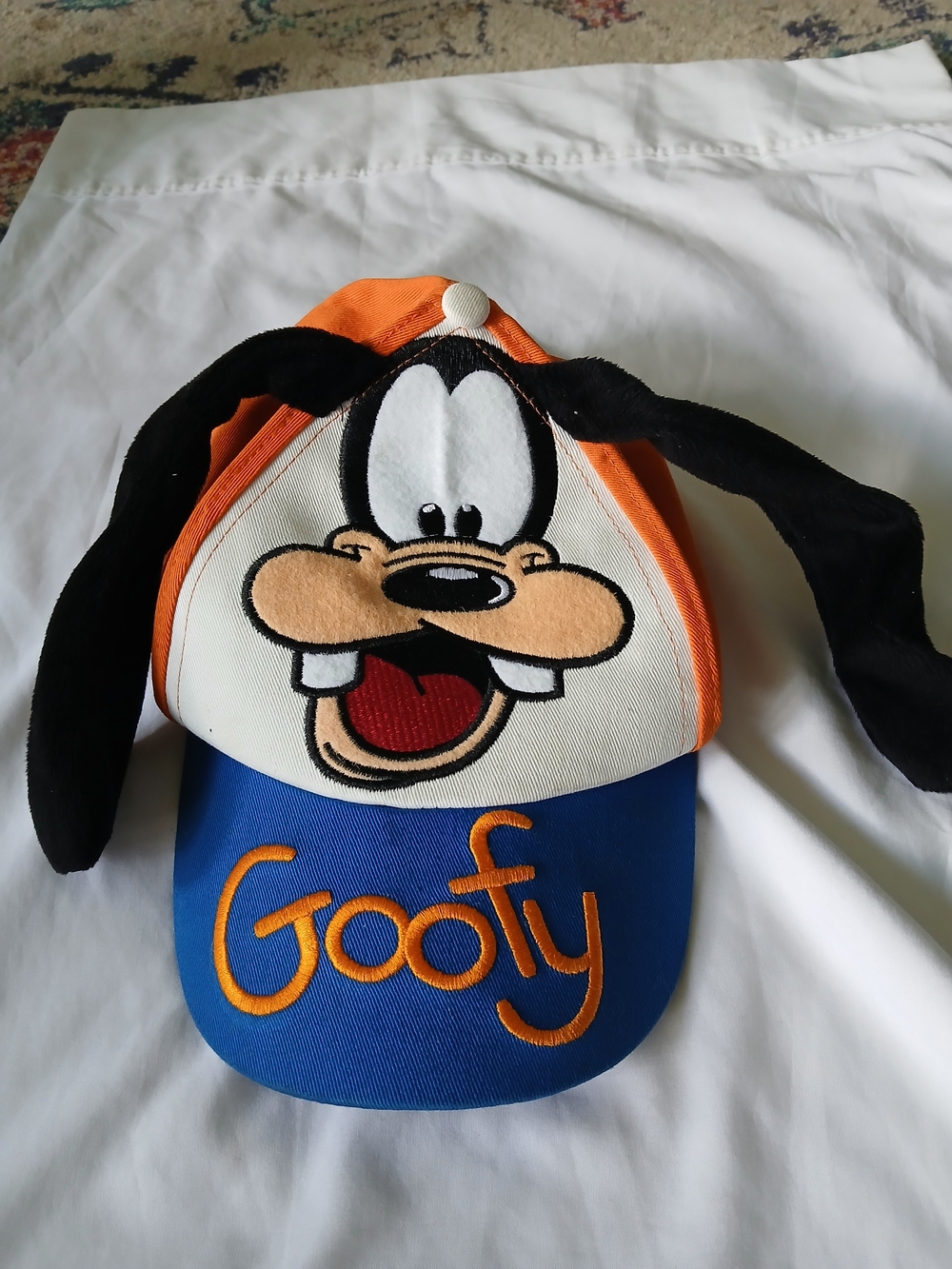 GOOFY Hat Disney Parks Youth Floppy Ears Adjustable Embroidered Cap